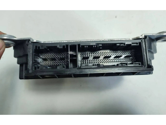 Блок управления надувных подушек 31681216, T01058458   Volvo XC60
