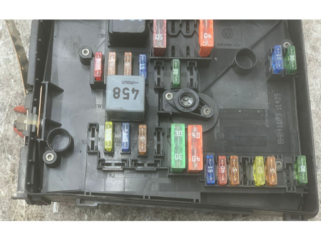 Блок предохранителей    Volkswagen Golf Plus    