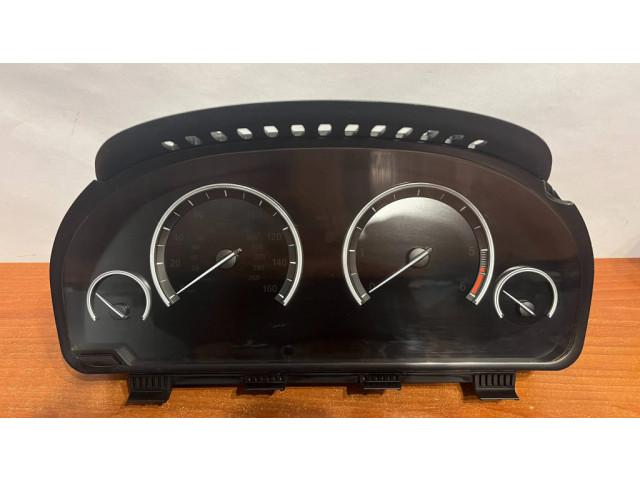 Přístrojová deska  BMW 7 F01 F02 F03 F04 2014 9291399, 0263703072  