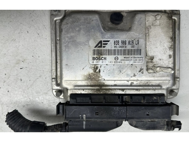 Блок управления двигателя 0281011143, 038906019LR Ford Galaxy