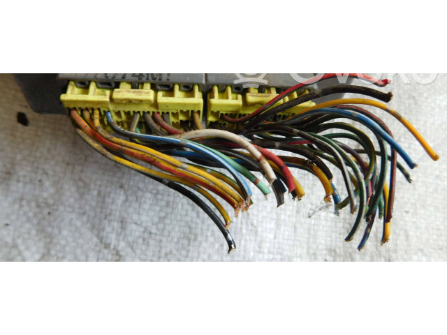 Блок управления АБС MR182156, X2T31074 Mitsubishi Pajero