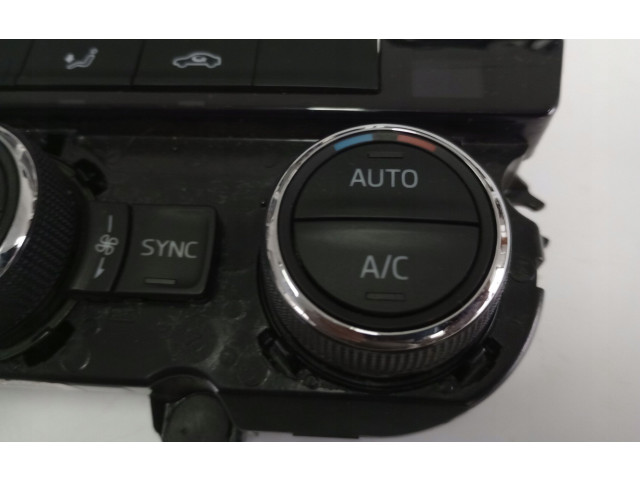 Блок управления климат-контролем 5E0907044AB   Skoda Octavia Mk3 (5E)