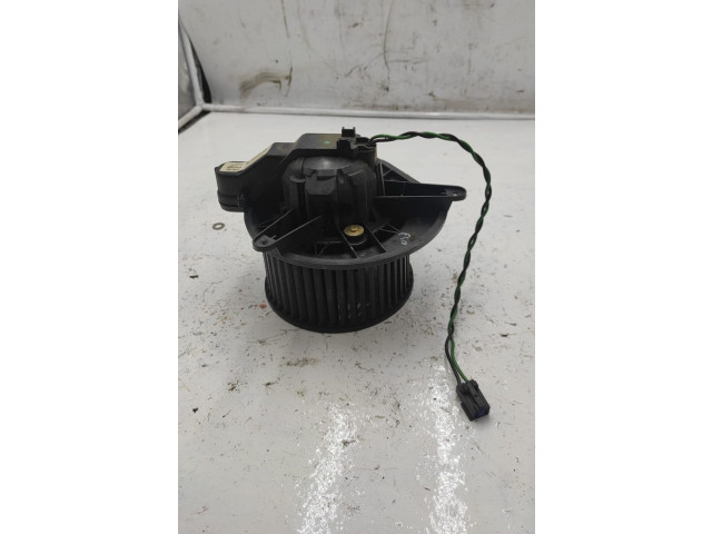 Вентилятор печки Jeep Grand Cherokee (WK)