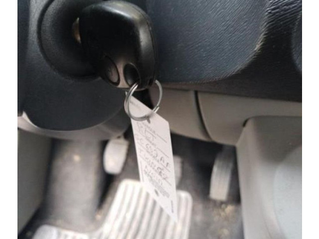 Панель приборов 8200934876   Renault Twingo II       