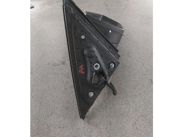 Зеркало электрическое Skoda Scala - года