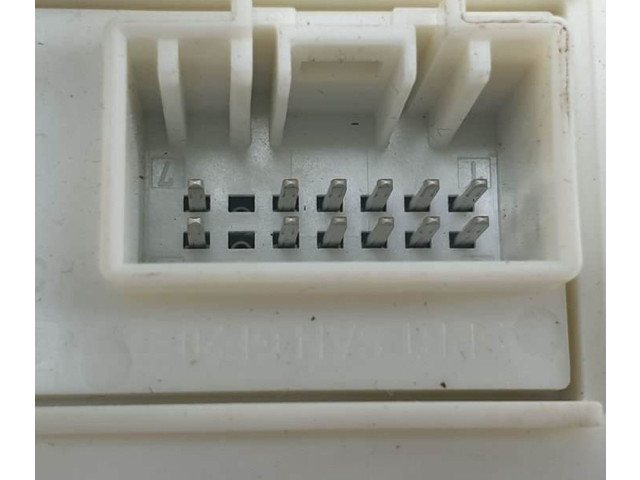 Блок предохранителей A1569003203, A2C7384641100 Infiniti Q30