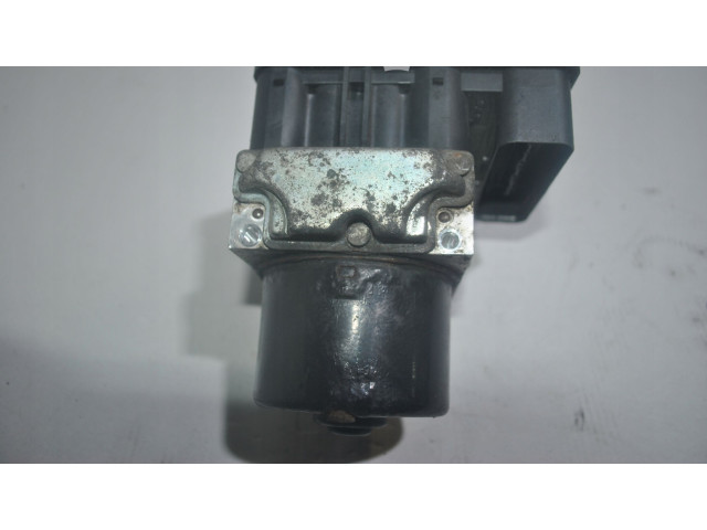 Блок АБС 4670A017   Mitsubishi  Grandis   -  года