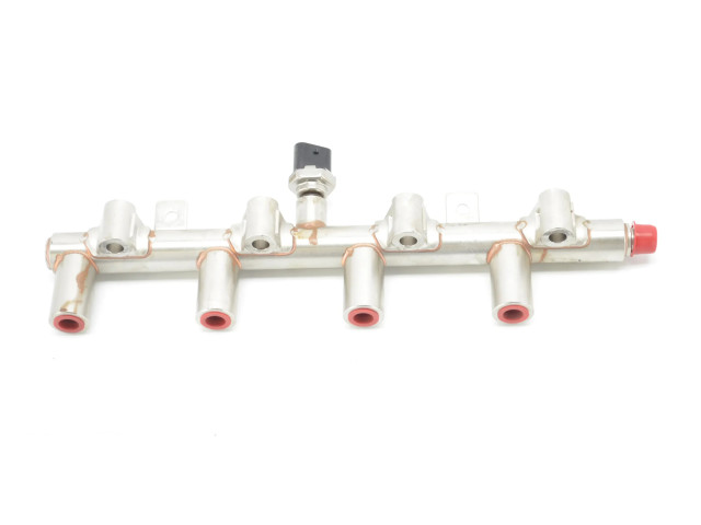 Топливная рампа 46338802, 4025216842 Jeep Renegade 1.3 для двигателя EYG 46337540