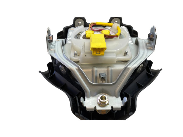 Подушка безопасности водителя 7030A088XA, BC3V24ZASC3H Mitsubishi Outlander