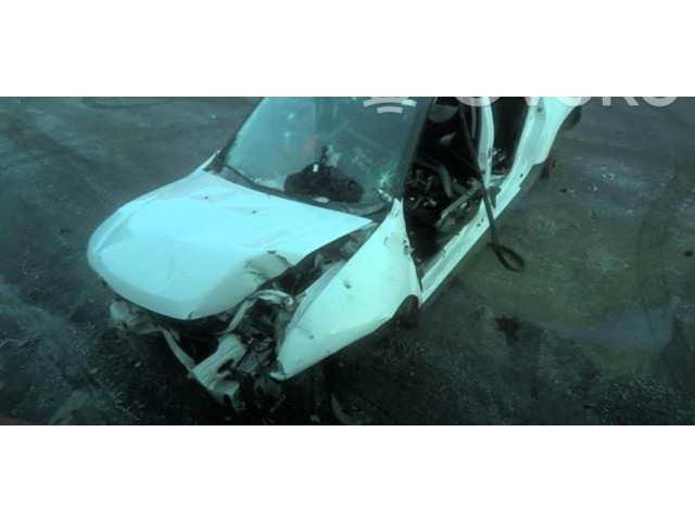 Зеркало электрическое        Dacia Duster  2010 - 2017 года   