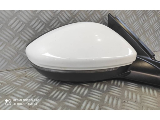 Zpětné zrcátko Peugeot 208 2021