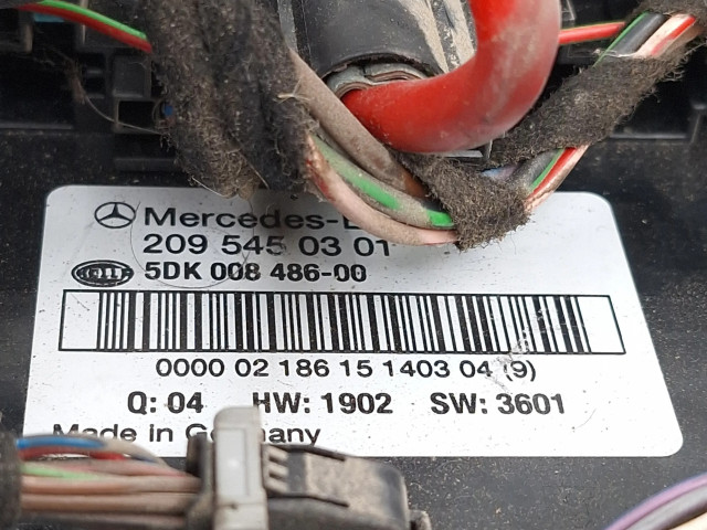 Pojistková skříňka A2095450301, 2095450301 Mercedes-Benz CLK A209 C209 2002