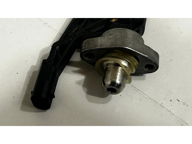 Vstřikovač 8656548 BMW X3 G01 pro benzínový motor 2.0