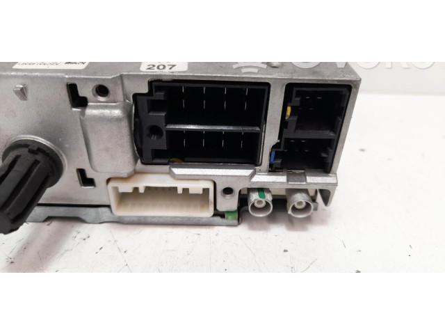 Turbodmychadlo Радио/ проигрыватель CD/DVD / навигация 281155881R Renault Laguna III