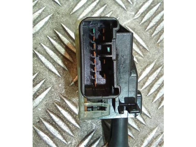 Переключатель дворников UR7966128, UR7966128 Mazda B series UN