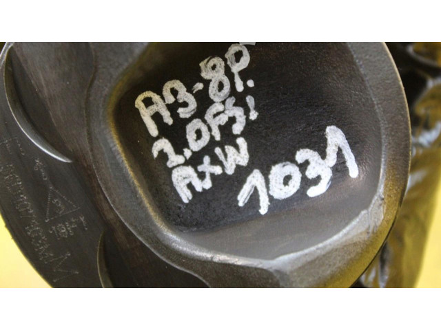  Поршень с шатуном    Audi A3 S3 8P  