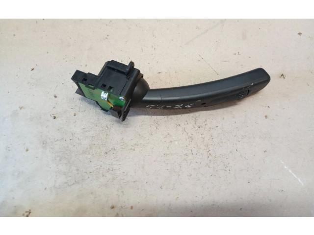 Ручка стеклоочистителей 17D770   Volvo V50