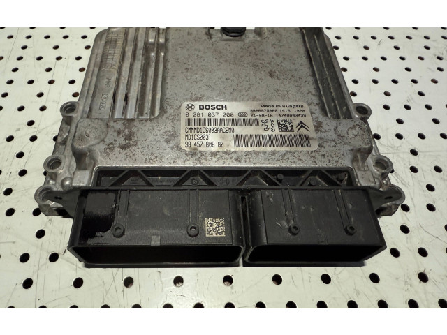 Блок управления двигателя 0281037200, 9845780880   Opel Combo E