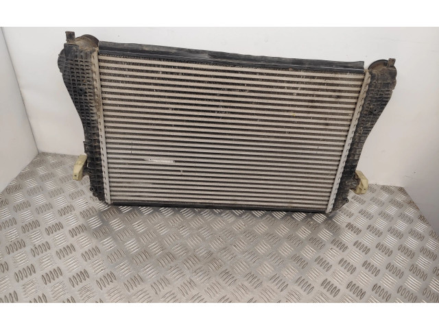 Интеркулер 99000037 Volkswagen Caddy