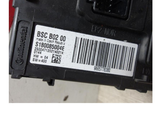 Блок предохранителей    Peugeot Expert    