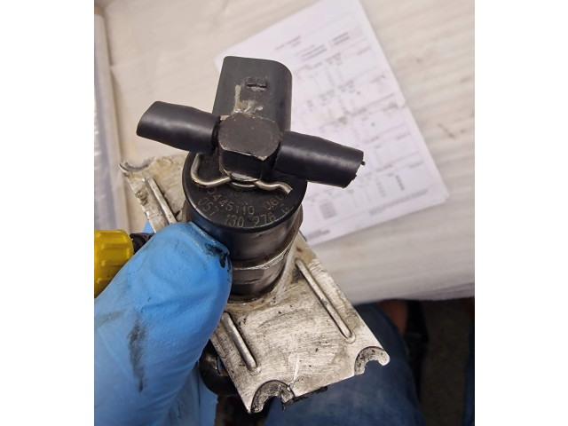 Форсунка 057130276g    Audi A8 S8 D2 4D   