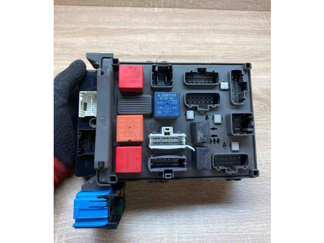 Pojistková skříňka 8200004201E, 518002100 Renault Espace IV 2002