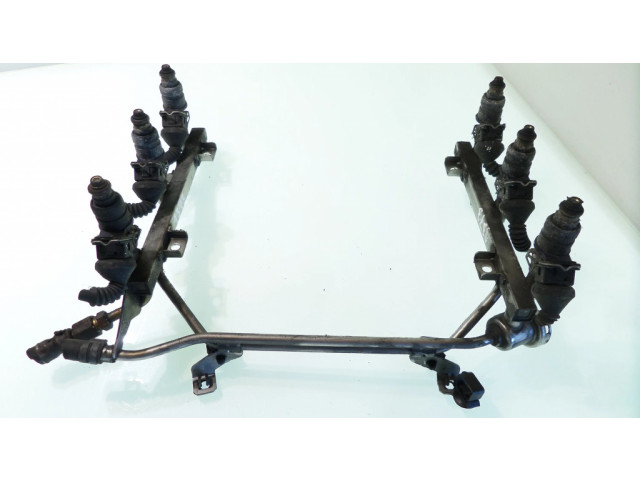 Vstřikovací lišta 078133681AJ Audi A6 S6 C5 4B pro benzínový / Газ motor 2.8