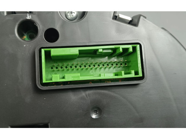 Přístrojová deska  Jaguar F-Pace 2018 JK8310F844BB  