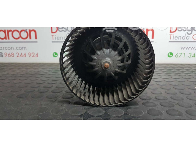 Вентилятор печки    272106020R, 6001547487   Dacia Sandero