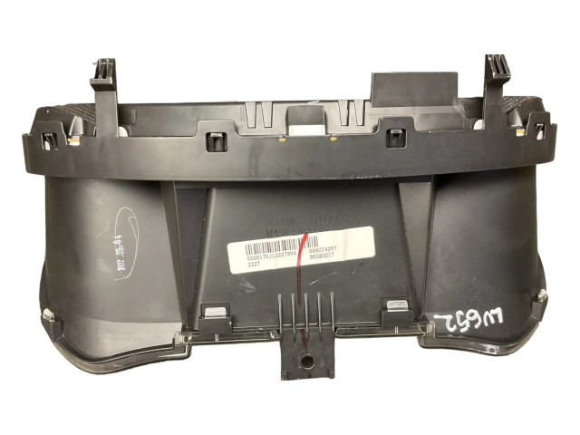 Панель приборов 688014257, 95080017   Chevrolet Orlando       