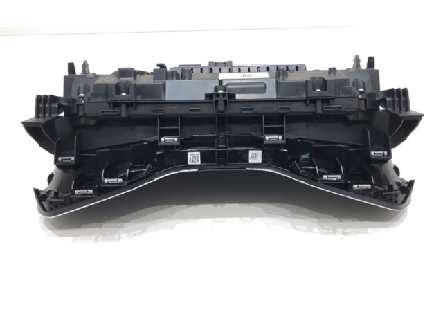 Панель приборов 3V0920790H Skoda Superb B8 (3V)