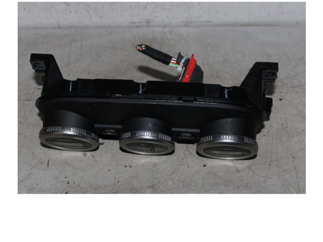 Блок управления климат-контролем    Fiat 500L