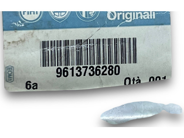 Блок управления двигателем Блок управления 9613736280 Alfa Romeo 159