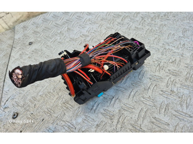 Блок предохранителей 5Q0937125B   Skoda Octavia Mk3 (5E)    