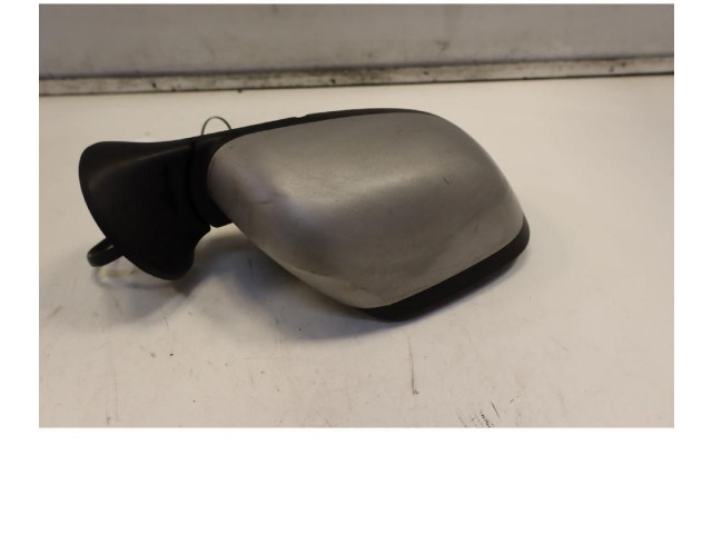 Зеркало электрическое Dacia Duster 2010 - 2017 года