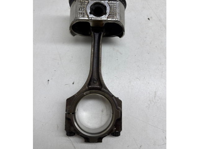 Поршень с шатуном 3UZ 131015009001 Lexus LS UCF30