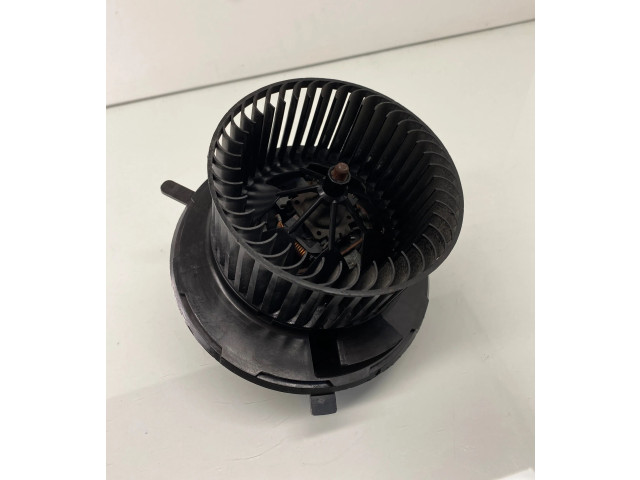 Вентилятор печки 1K1819015E, 1K1819015 Volkswagen Caddy