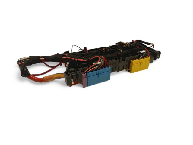 Блок предохранителей A1669063901   Mercedes-Benz GL X166    