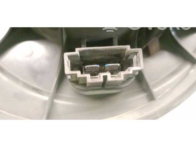 Вентилятор печки    1K1819015F, 1K1819015E   Volkswagen Caddy