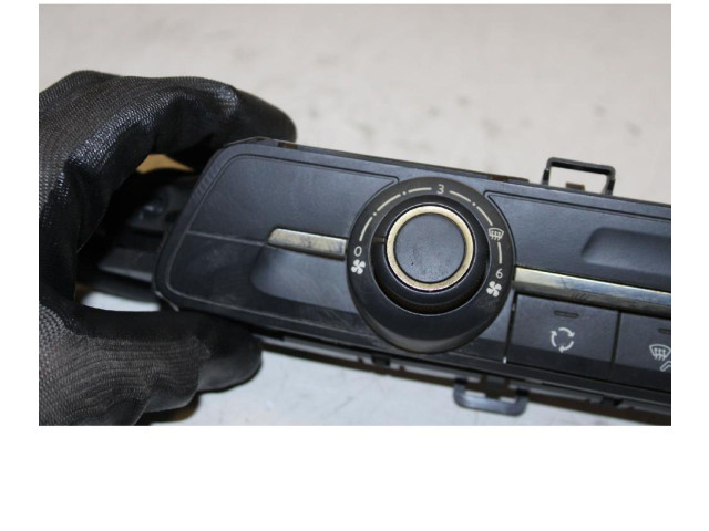 Блок управления климат-контролем 98340416ZD   Peugeot Partner III