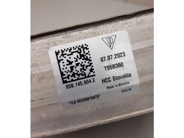 Интеркулер 95B145804E, T95B360 Porsche Macan