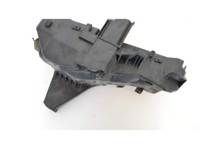 Блок предохранителей  9494210   Volvo V70    