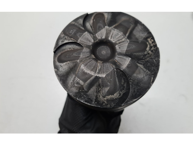 Píst 87L32, OM606 Mercedes-Benz E W210 OM606