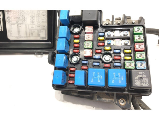 Блок предохранителей  91950-2H020   Hyundai i30    