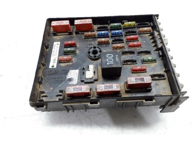 Pojistková skříňka 3C0937125 Volkswagen PASSAT 2008