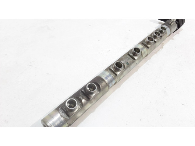 Vstřikovací lišta 7792492 BMW 7 E65 E66 pro naftový motor 4.5 M67n