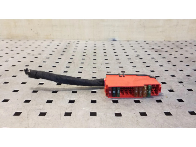   Pojistková skříňka 8K0941824B   Audi Q7 4L 2008