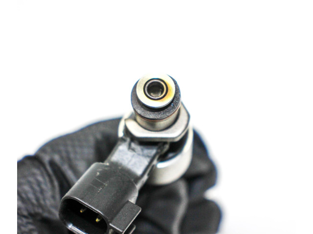 Форсунка 12647362    Chevrolet Camaro   