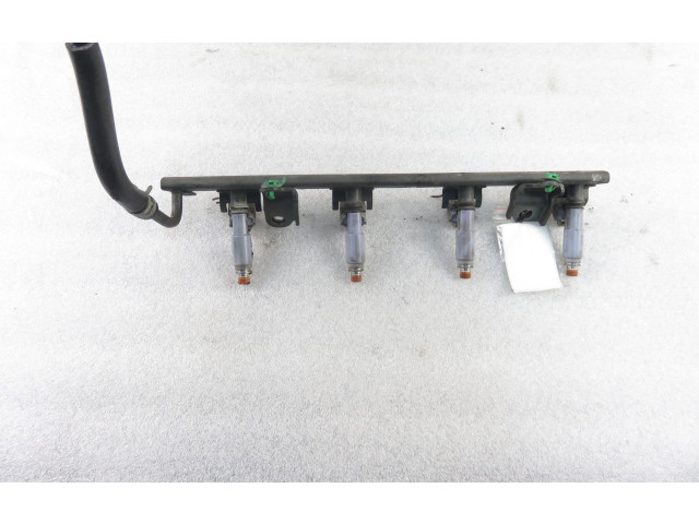 Vstřikovací lišta Suzuki Ignis M13A