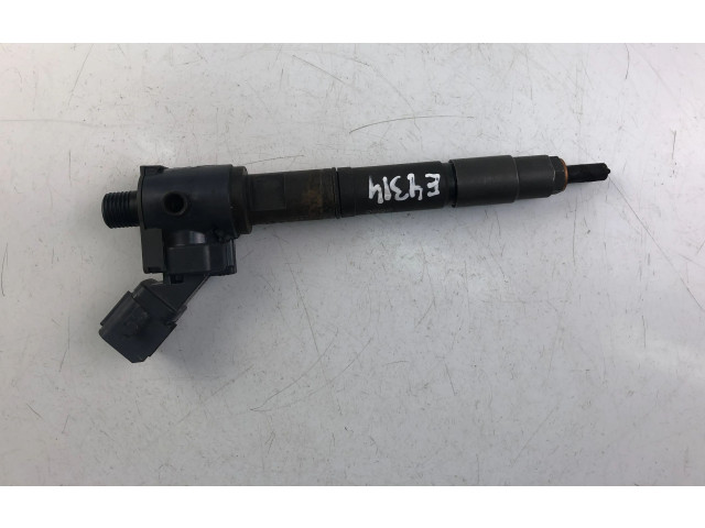 Форсунка 31405404    Volvo V70   